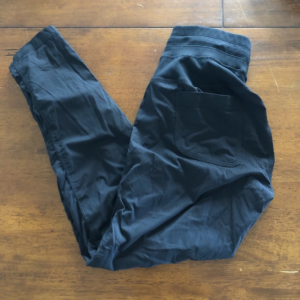 Lululemon jogger pants